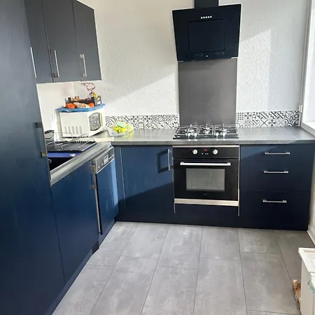 Calme Chez L'habitant בגלס